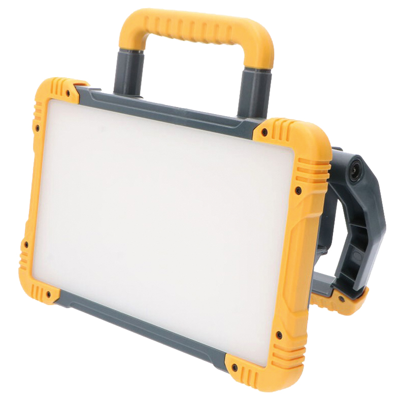 LED Strahler 40W 4000lm 5000K 220-240V IP54 schlagfestes Polycarb,schlanke Form