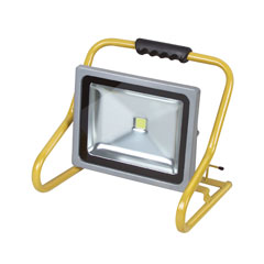 Arbeitsleuchte 30W CHIP-LED,2400lm,IP54 5m Kabel H07RNF,Gestell